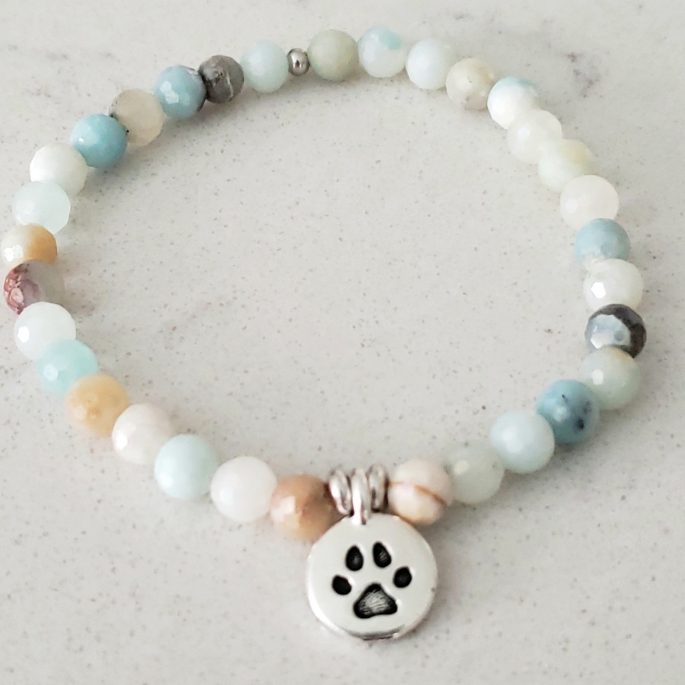 Beaded Amazonite Strech bracelet with Silver Paw Charm